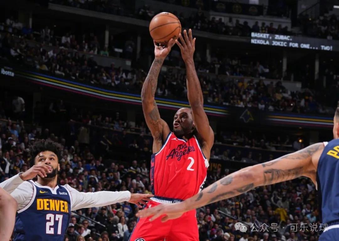 掘金完胜尼克斯，伦纳德关键制胜