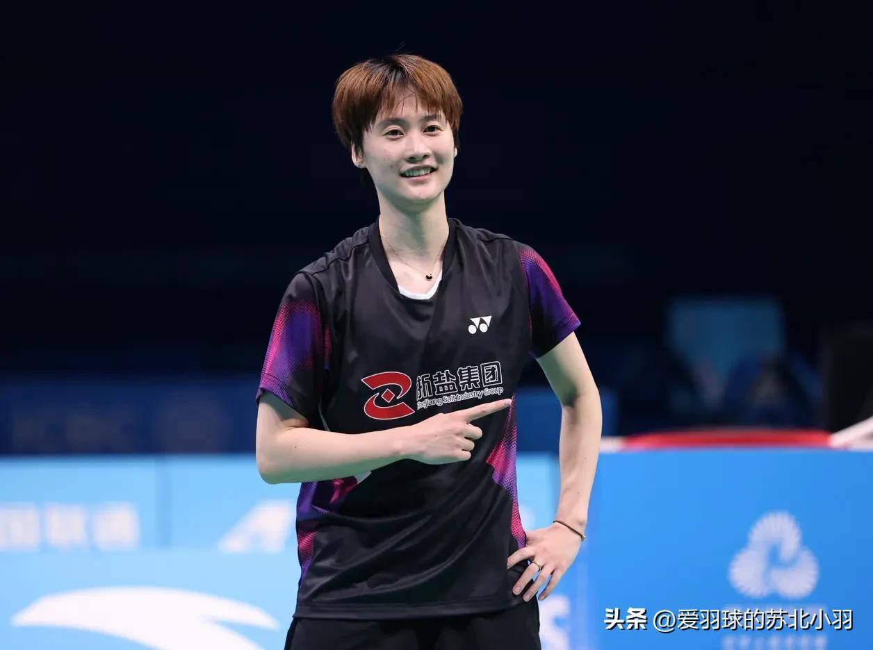 中国队轻取日本队，陈雨菲扛起全队