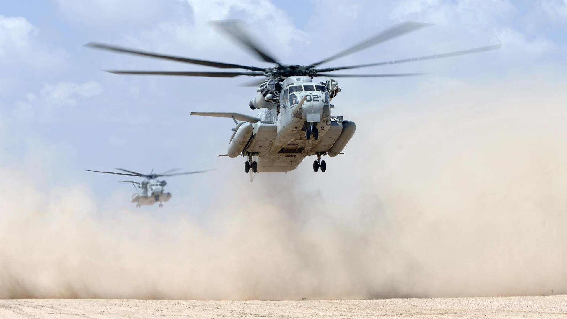 北极光下的绿茵交响，挪威雪原巅峰对决，阿尔瓦雷斯绝境高光定乾坤