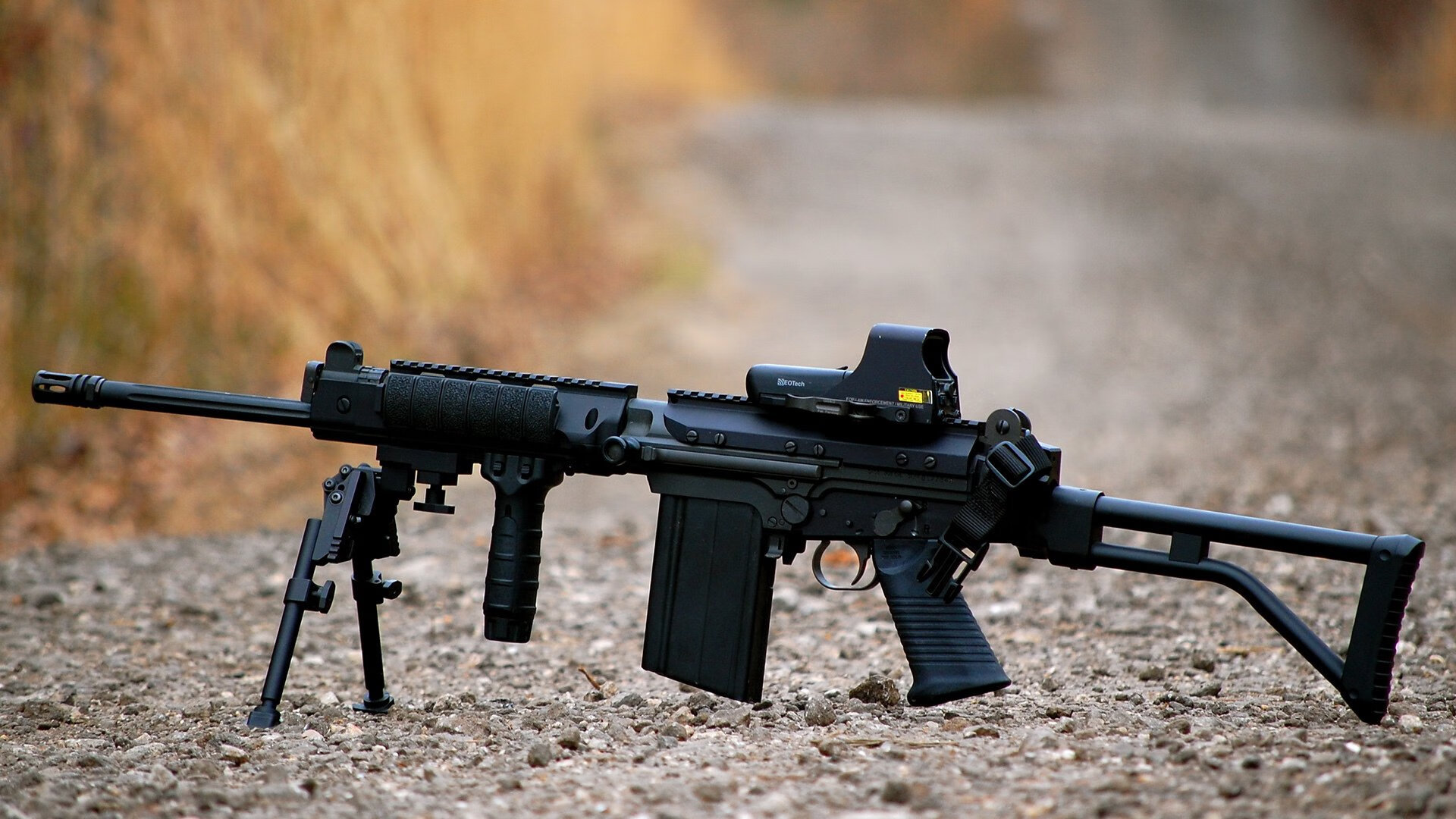 他带着荷兰队穿过球场，加克波一个人，就是一场独幕剧